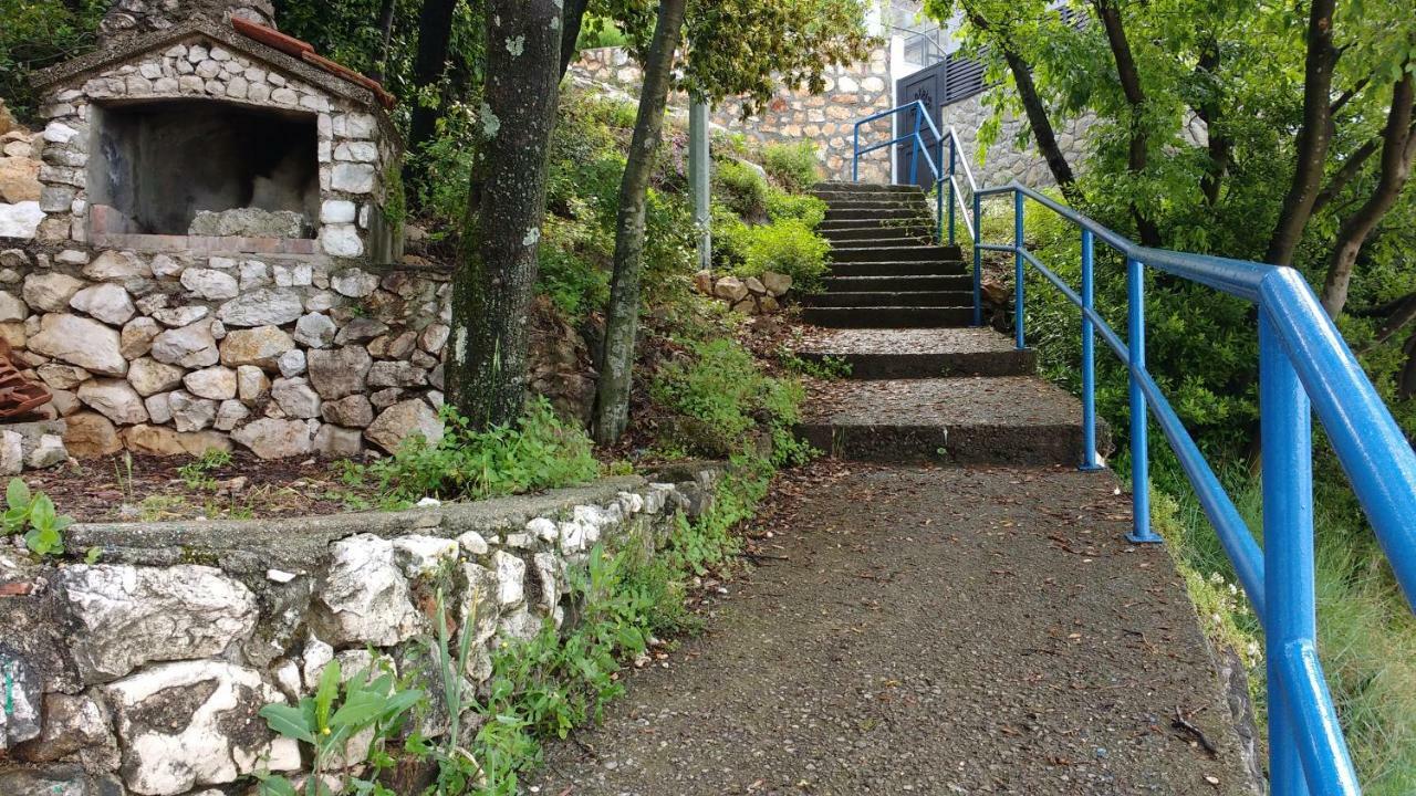 Beach House Bassi Rijeka Luaran gambar